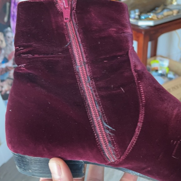 Saint Laurent Devon Zip boot in Burgundy Velvet size 42 - Picture 3 of 8